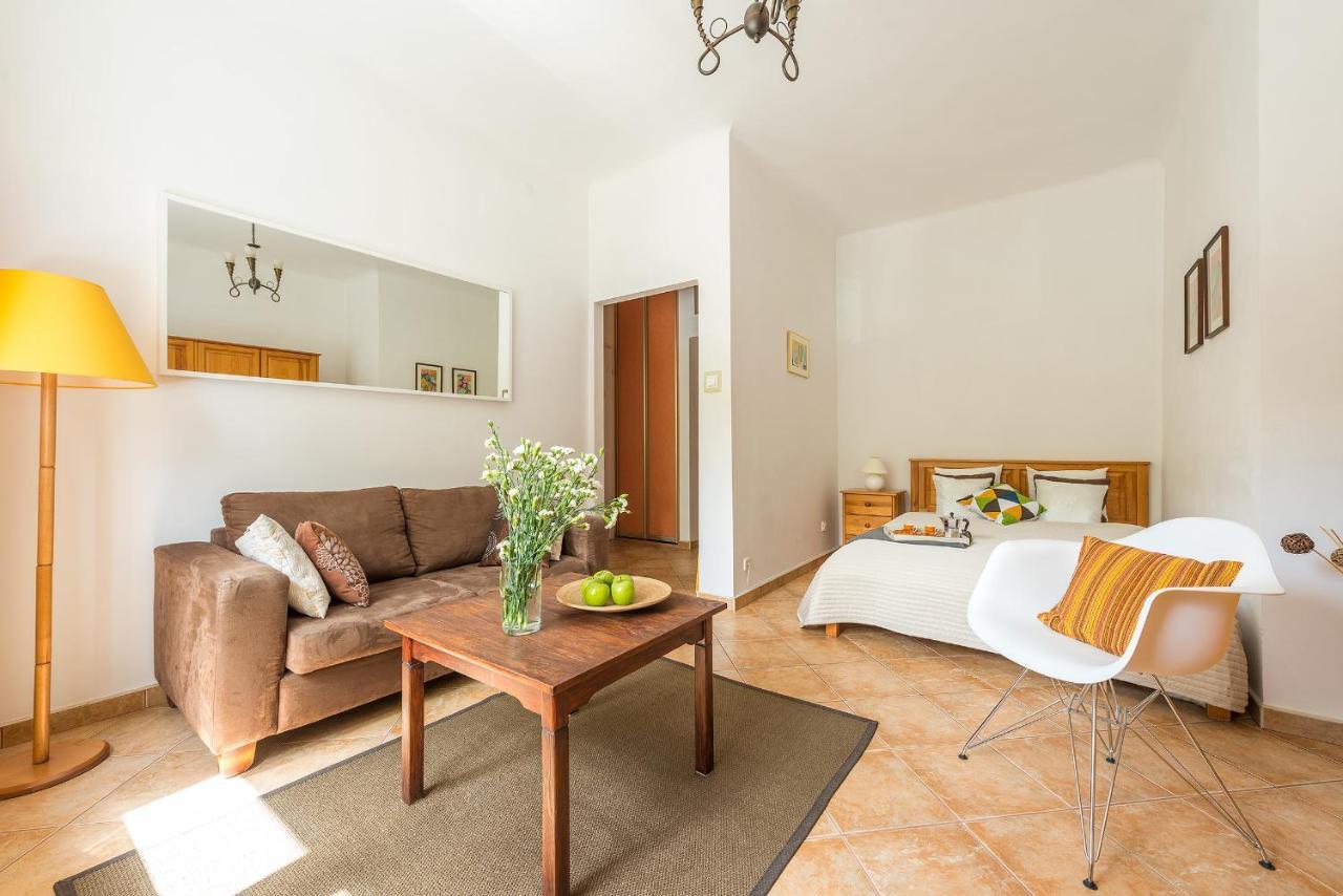 Zbawiciela Square P&O Serviced Apartments Varsavia Esterno foto