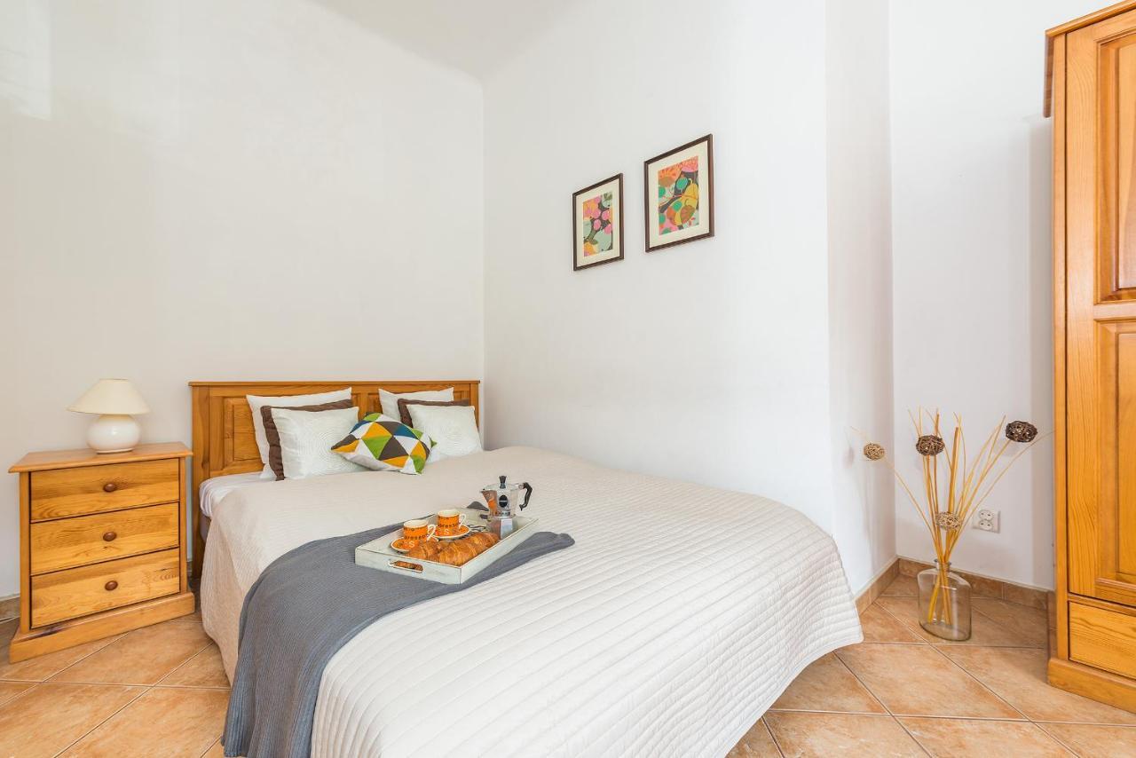 Zbawiciela Square P&O Serviced Apartments Varsavia Esterno foto